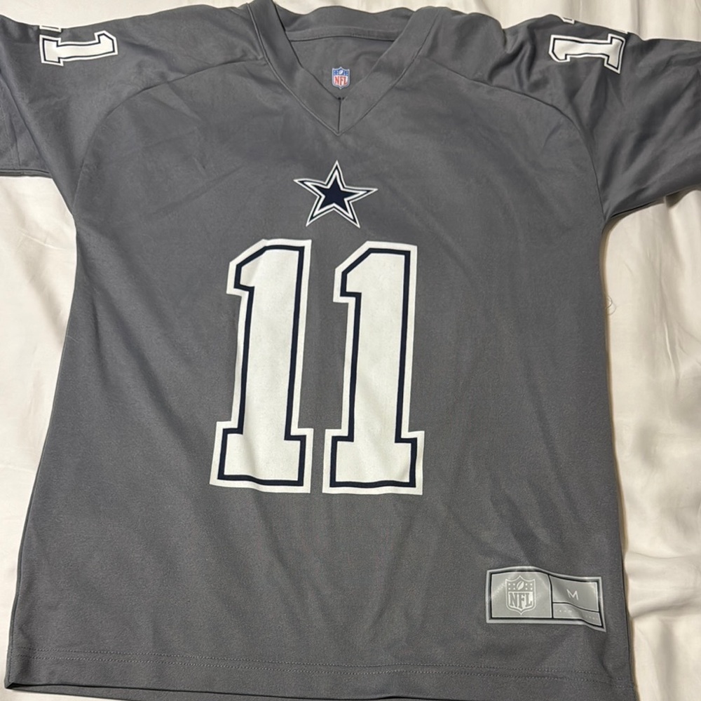 NFL Dallas Cowboys Team Jersey- youth medium
